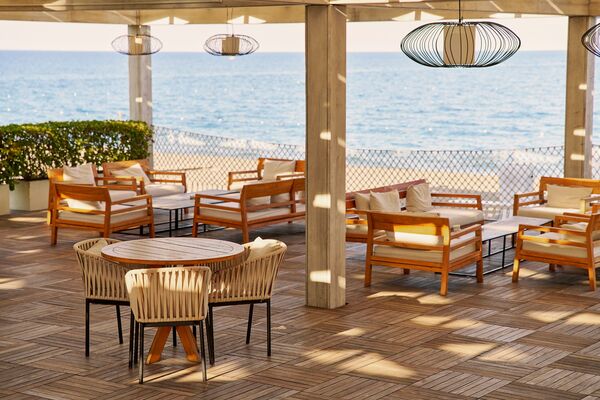 Bar sur le sable