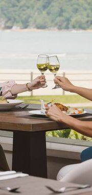 Chef cuisinier en bord de mer
