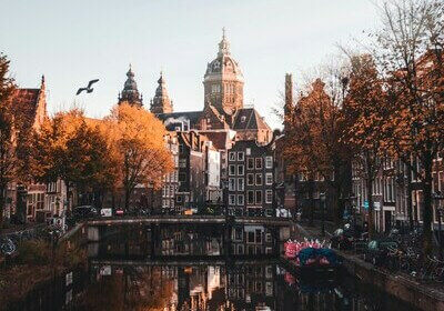 Vue sur amsterdam et ses canaux