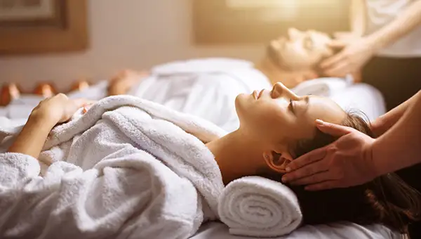Couple massage