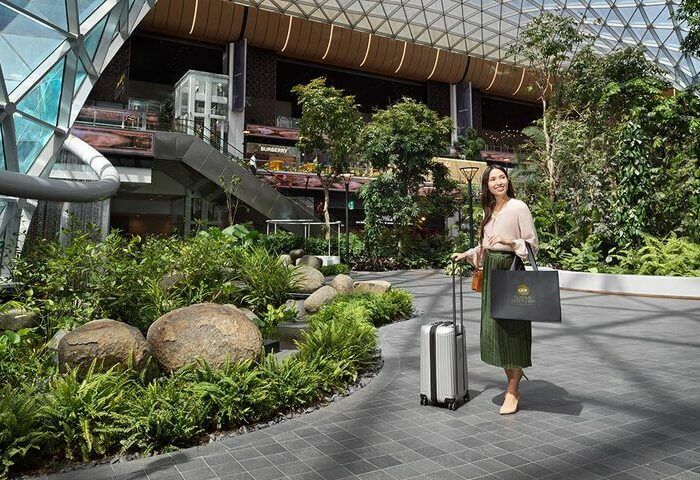 Aéroport International Hamad Femme à l'aéroport de Doha