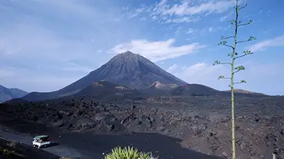 Montagne dans un paysage volcanique
