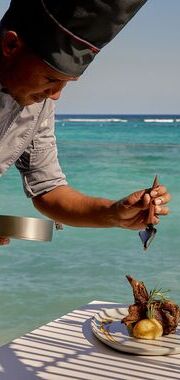 Chef cuisinier en bord de mer