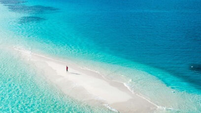Atoll de Baa, banc de sable au milieu de l'eau turquoise