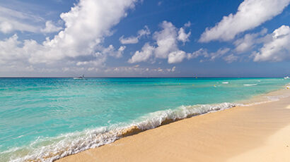 Plage de sable blanc au Mexique