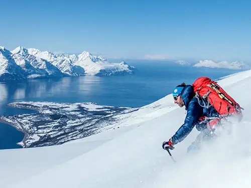 Skieur sur la neige