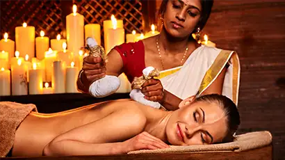 Massage traditionnel en Inde