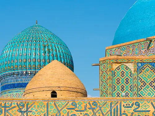 Dômes en mosaïque turquoise